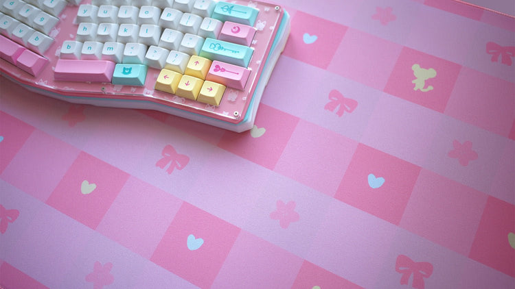 Pastel Picnic 'Beary' Deskmats | Deskmats by Mintlodica | DM-PP-MINI-BEARY Group Buy